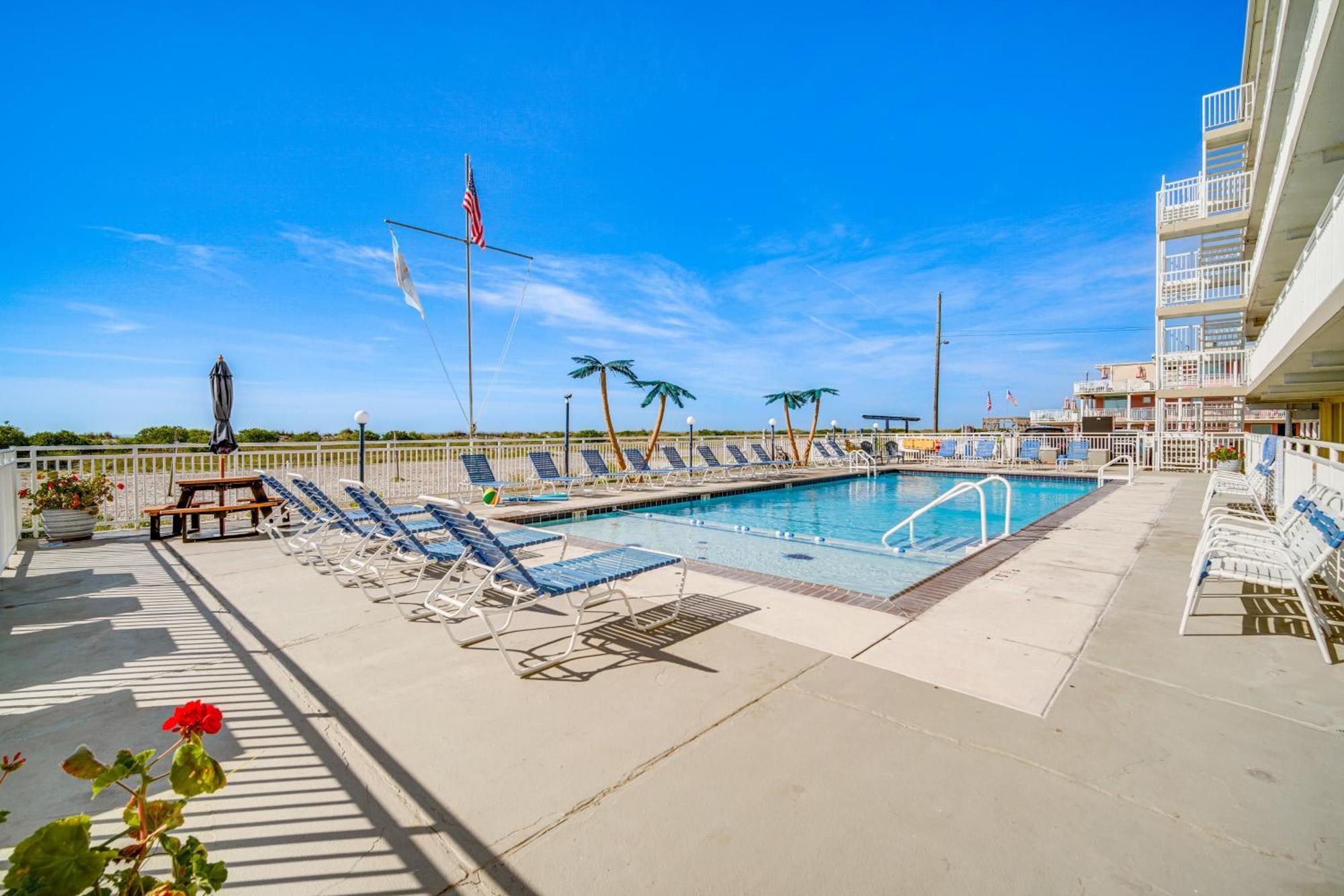 Sun-Soaked Wildwood Getaway, 6 Mi To Cape May! Wildwood Crest Exterior foto