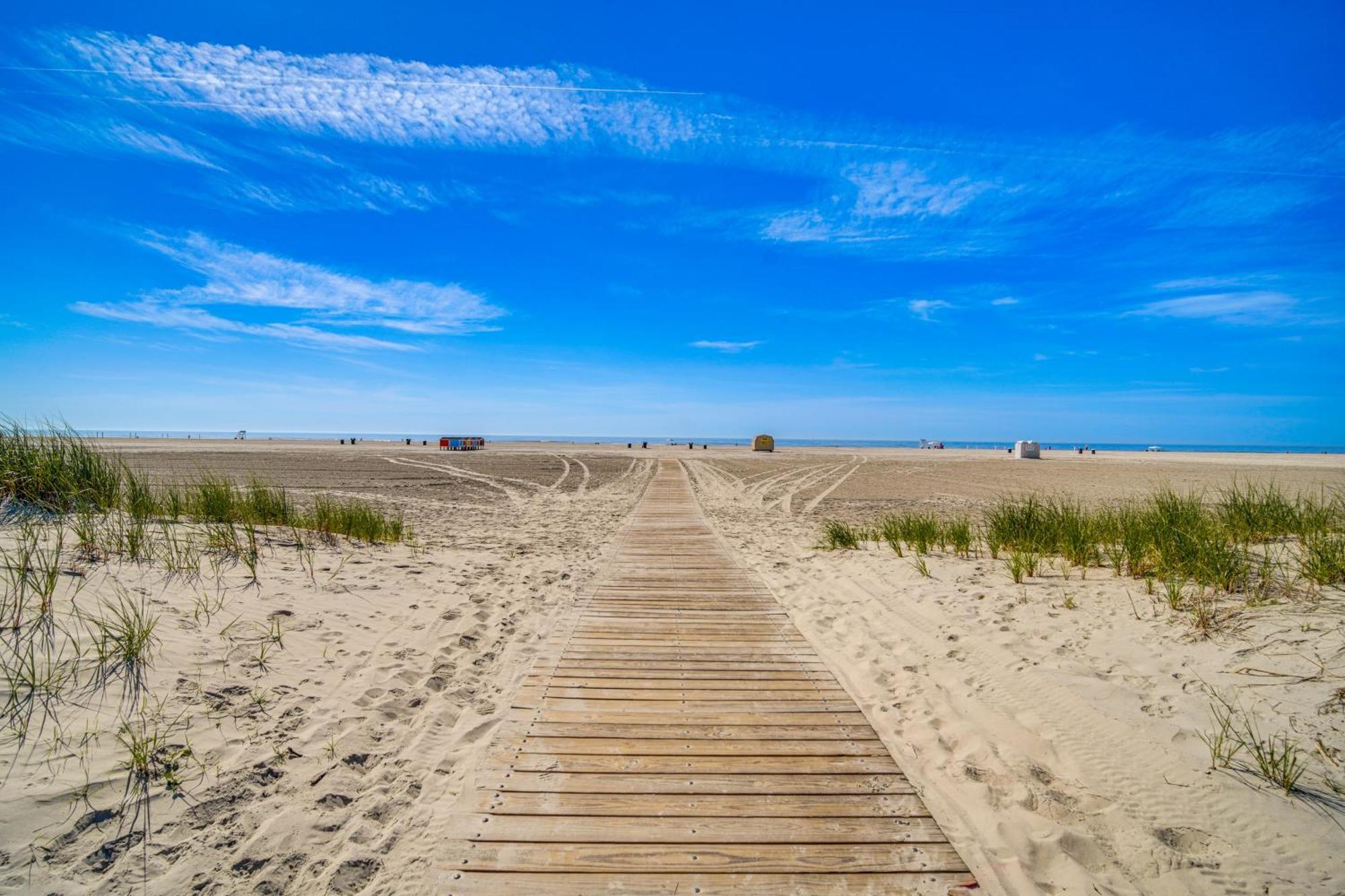 Sun-Soaked Wildwood Getaway, 6 Mi To Cape May! Wildwood Crest Exterior foto